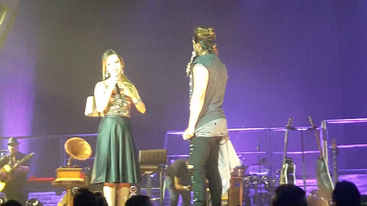 Sandy e Luan Santana no Espaço  das Américas