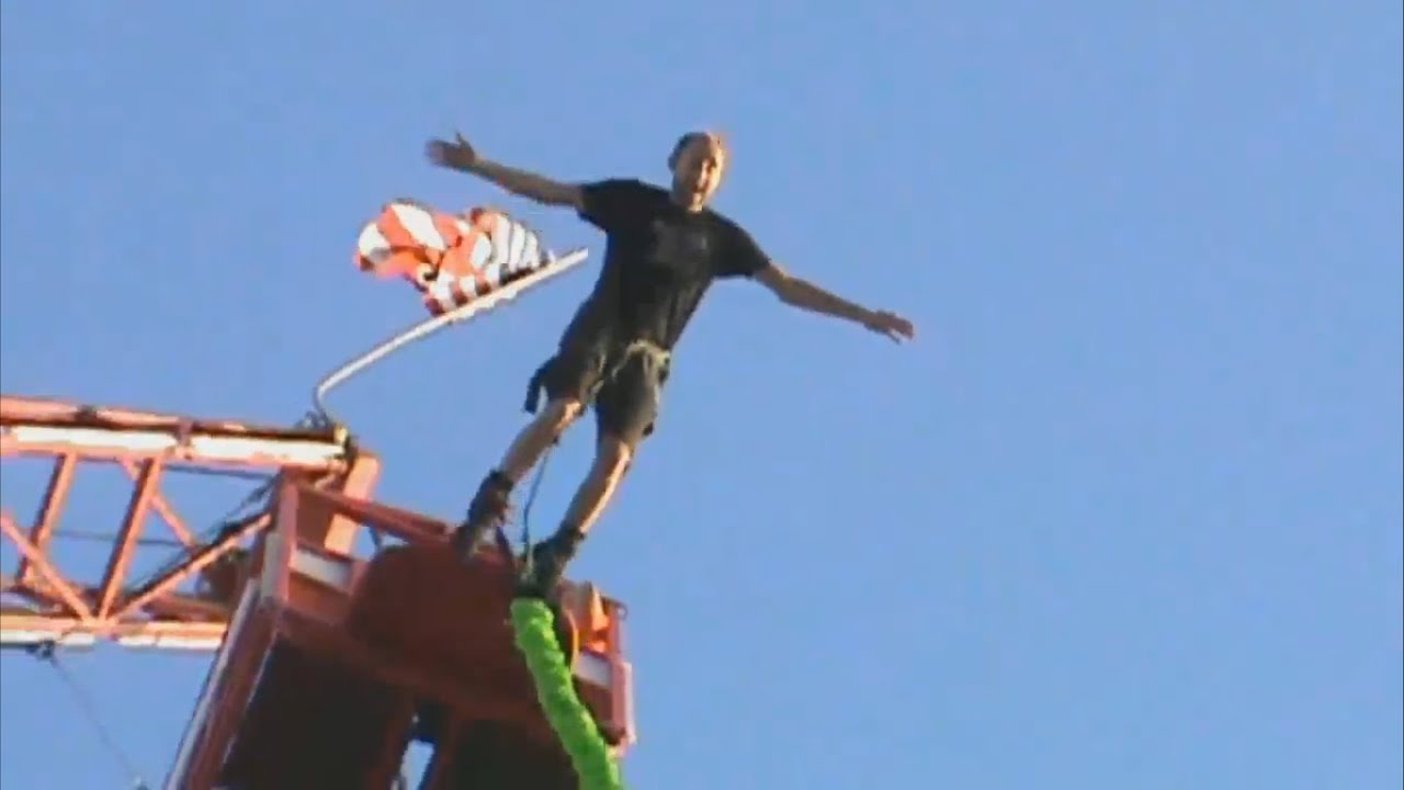 Mega64 Podcast 358 FairCast 2015 - Shawn's Bungee Jump!