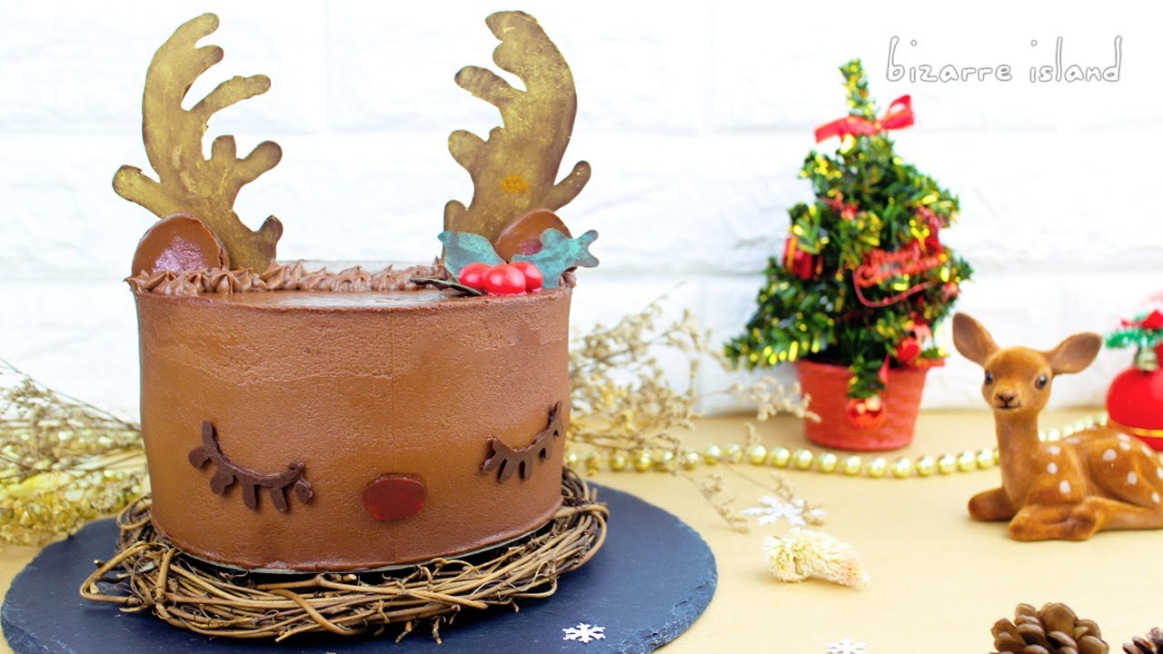 DIY Baileys Irish Cream & Chocolate Mousse Reindeer Cake for Christmas🎄 | d for delicious