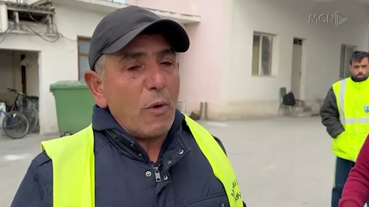 U vonohen pagesat/ Punonjësit e pastrimit në Vlorë në protestë