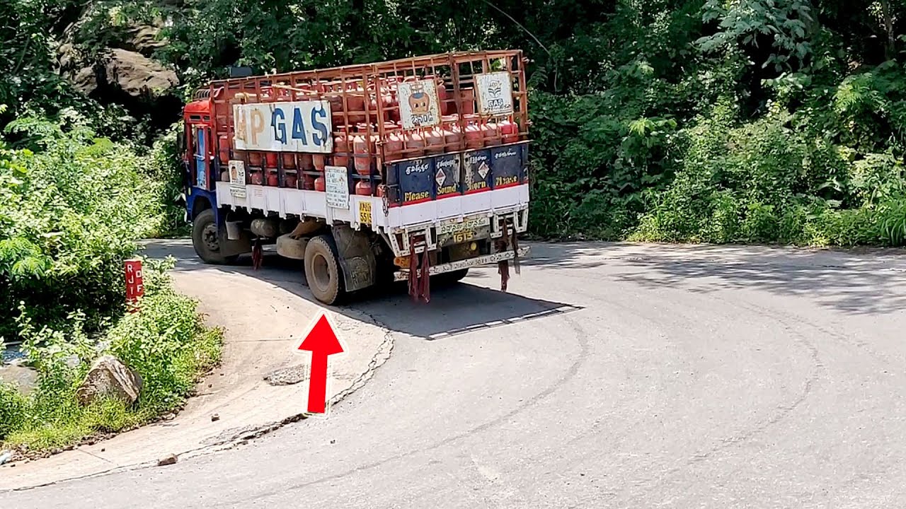Dare To Drive On Risky Ghat Road FULLY LOADED HP GAS TRUCK | Lorry Videos | Heavy Long Trucks