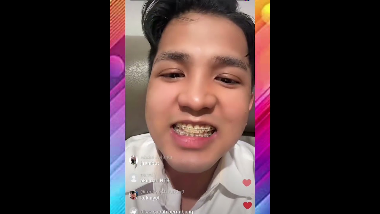 Jirayut pulang shoting dari Host Dangdut Academy7 tadi malam