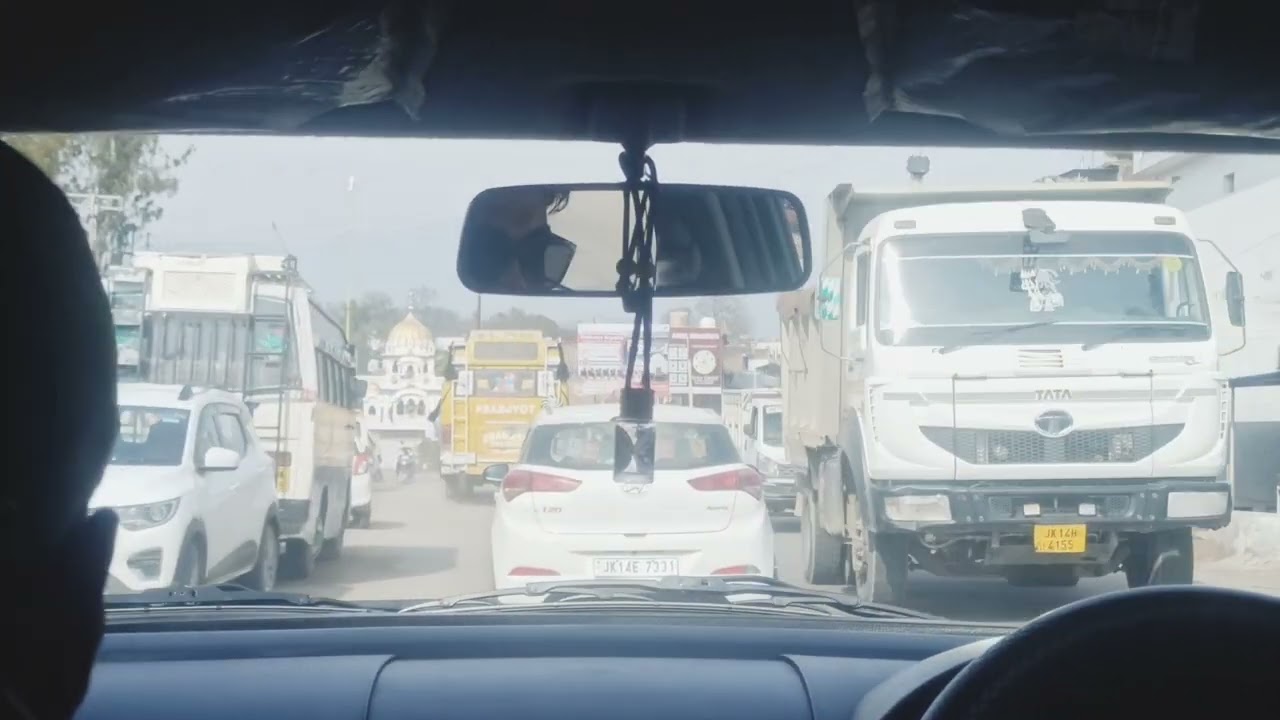 Travelling vlog jammu to kishtwar||patnitop ka view🥰||enjoy with frnds😘😘