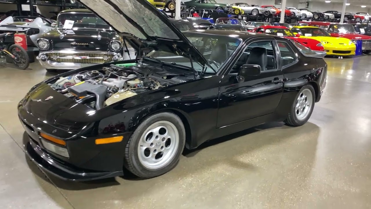 1986 Porsche 944 Turbo in Black