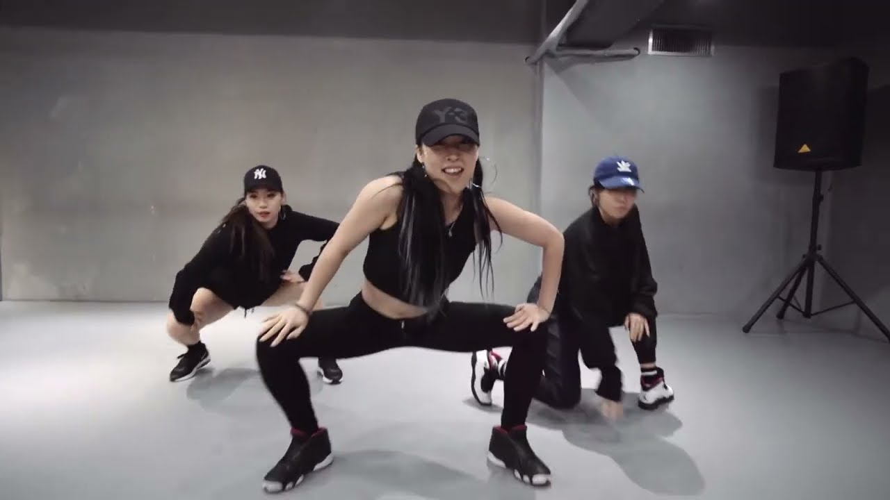 Best Dance ♫ Bass Music ♫ Chery Chery (Smile Remix)