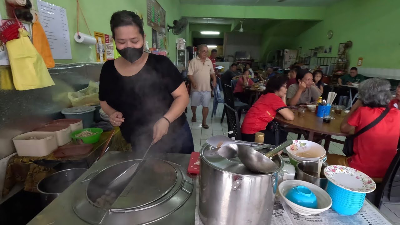 Udang Galah Pantu Dapat Beli Fresh Dari Sungai // Sarapan Pagi Mee Laksa Pantu…//