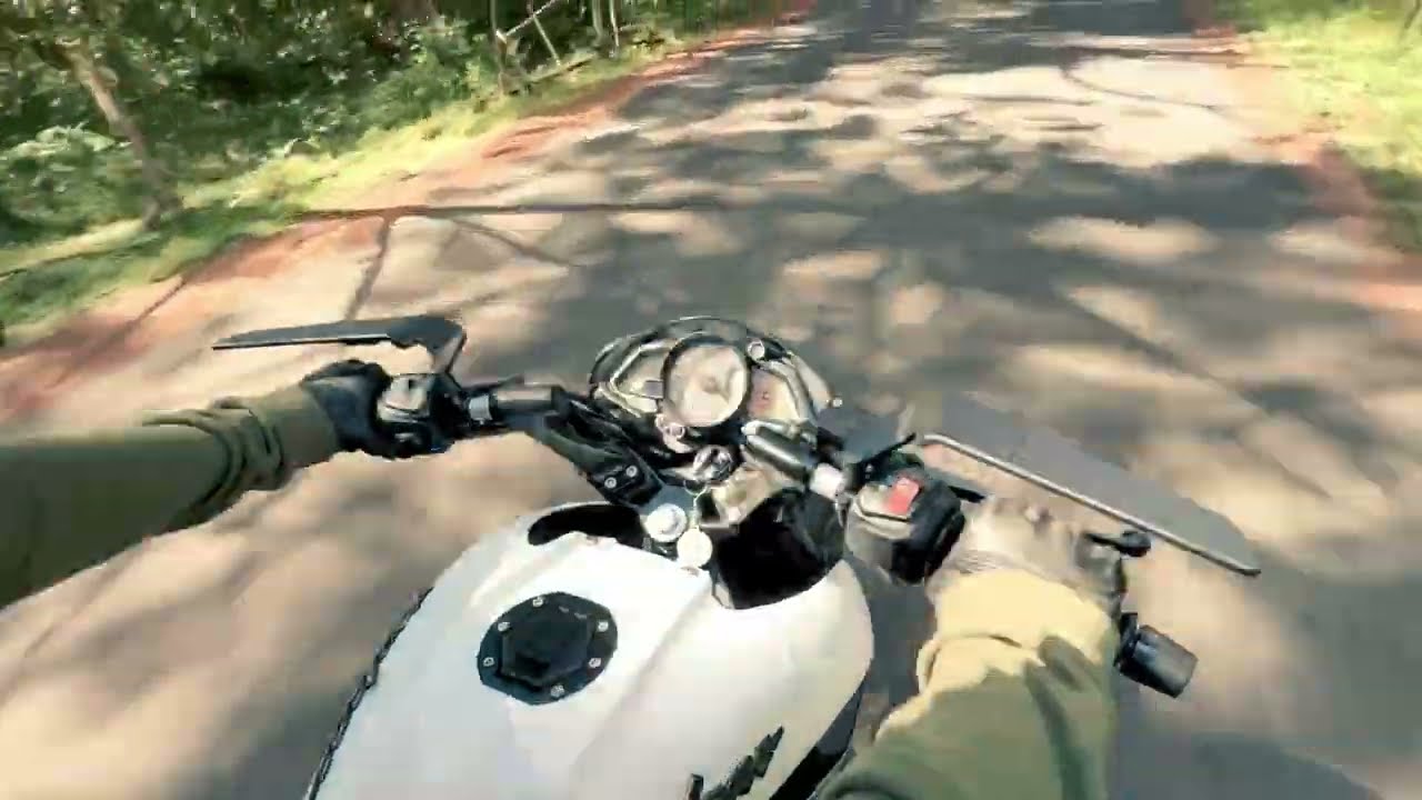 PULSAR NS 160 UG MODELO 2025 COLOR BLANCO PERLA #motor #motocicleta #gr #rutas #drone #carreteras