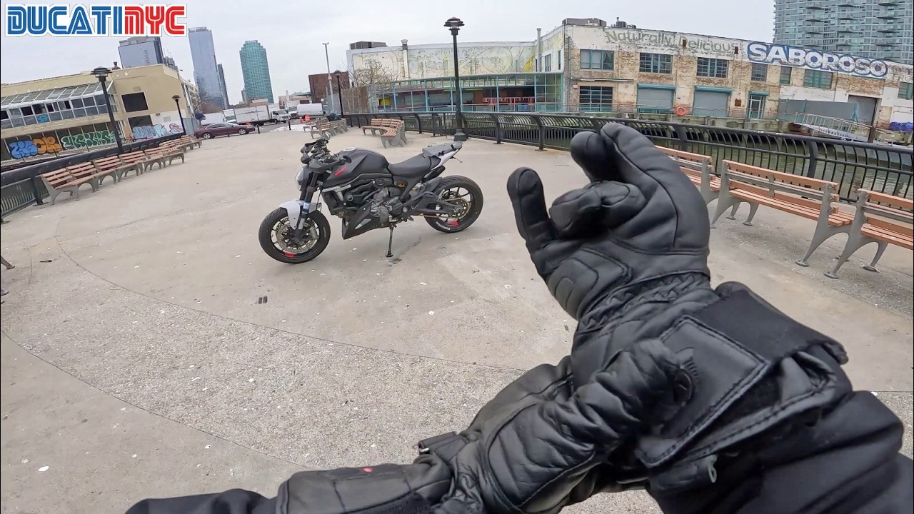 talkative Motorcycle ride from Queens to Brooklyn