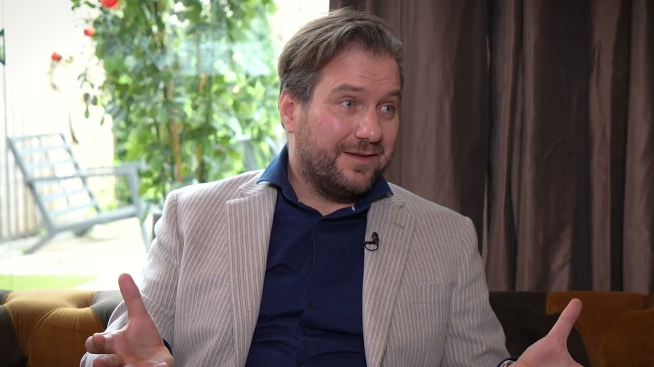 10 9 05   Pet Service Holding