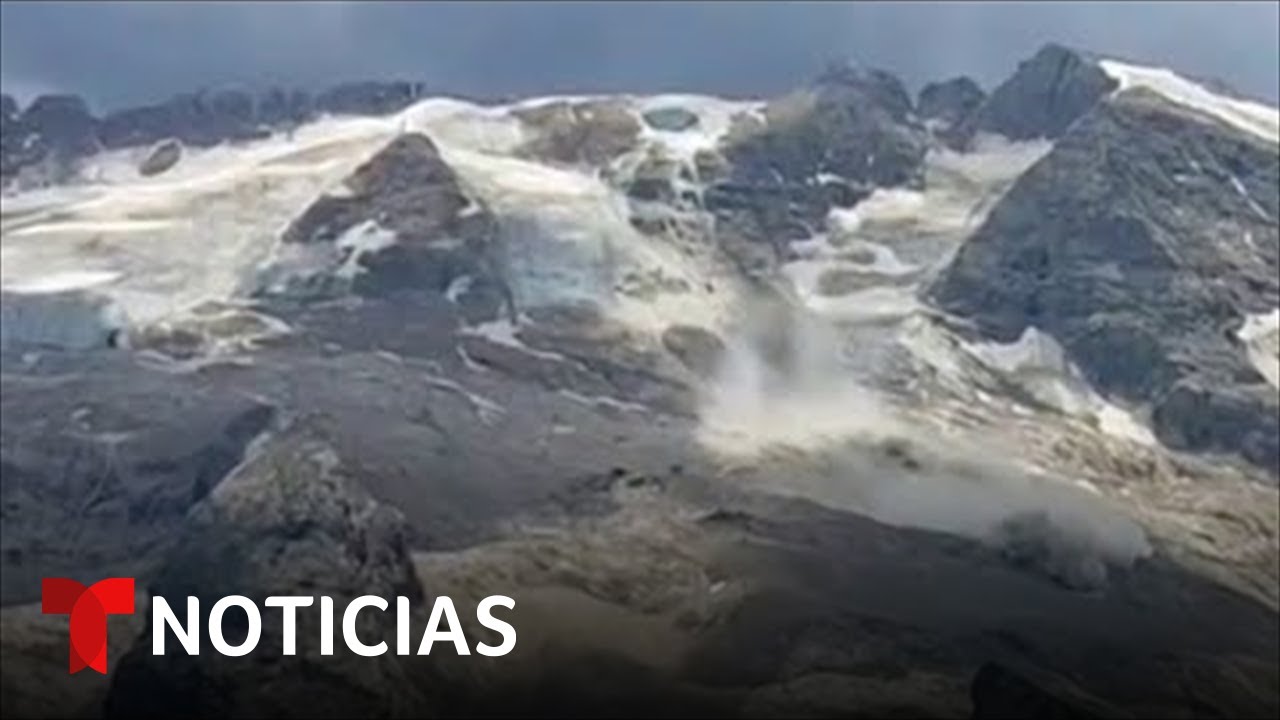 En video: momento del desprendimiento del glaciar en Italia | Noticias Telemundo