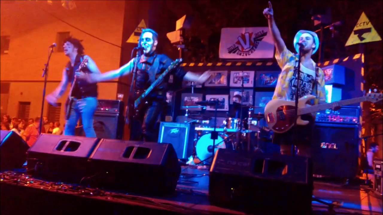 Blitzkrieg FM - Viva la Revolution / The Adicts cover