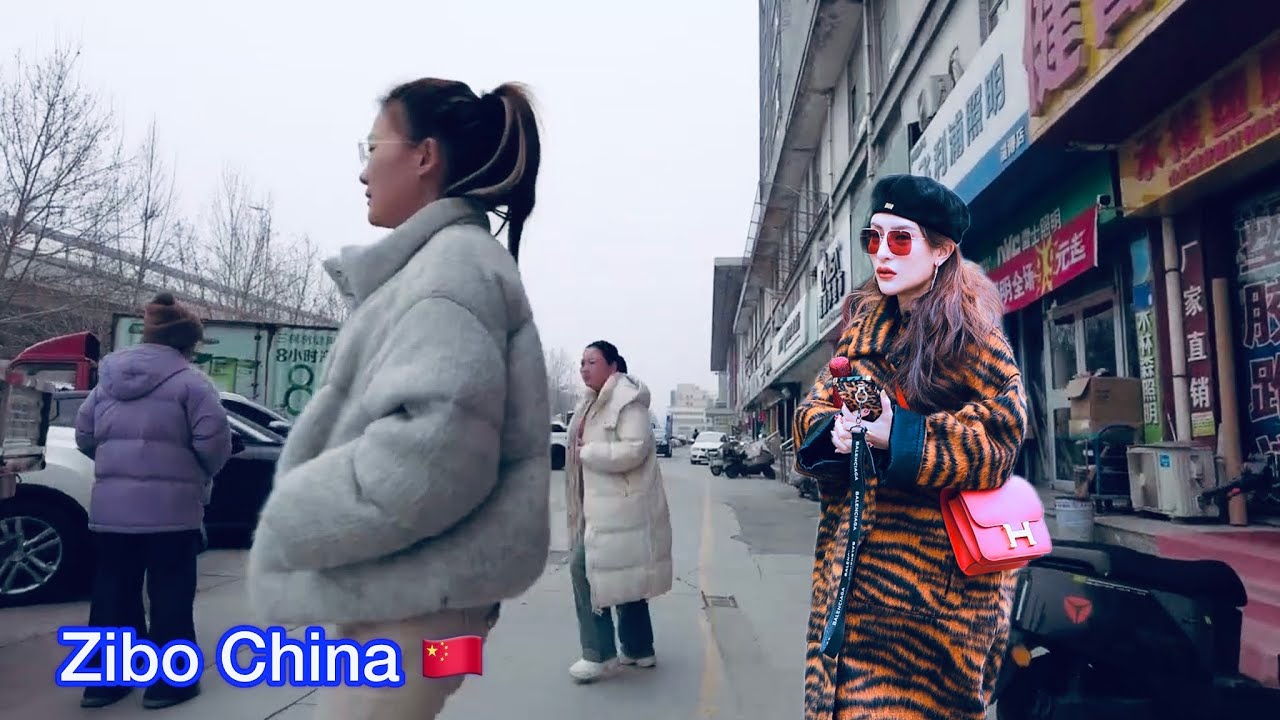Walking Through Zibo City 🇨🇳 | 4K Walking Tour of a Modern & Historical