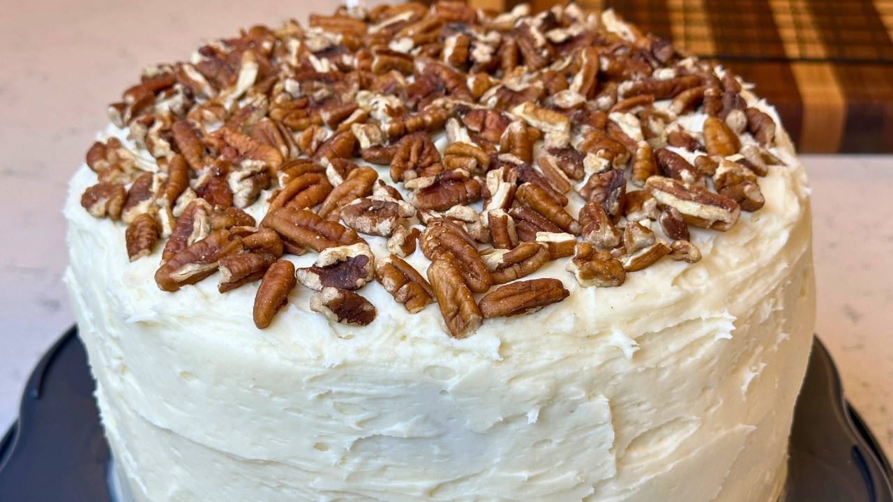 Classic Southern Hummingbird Cake | Easy Homemade Recipe