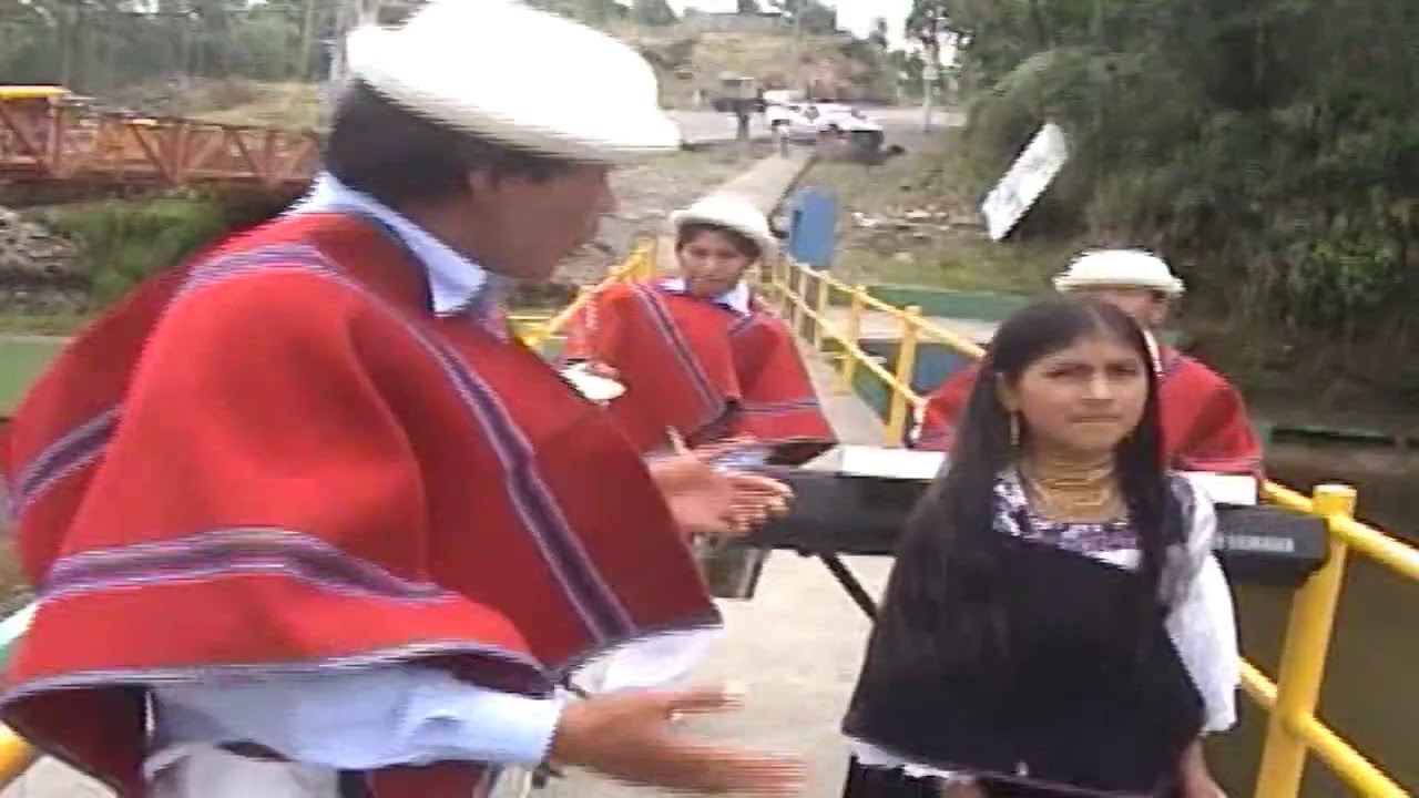 LOS IMAGENES DE CHIBULEO - POBRELLA NISHA  SAQUISHA NINGI publicado por ,,LUIS CORAZON ,.EDITION ,,,
