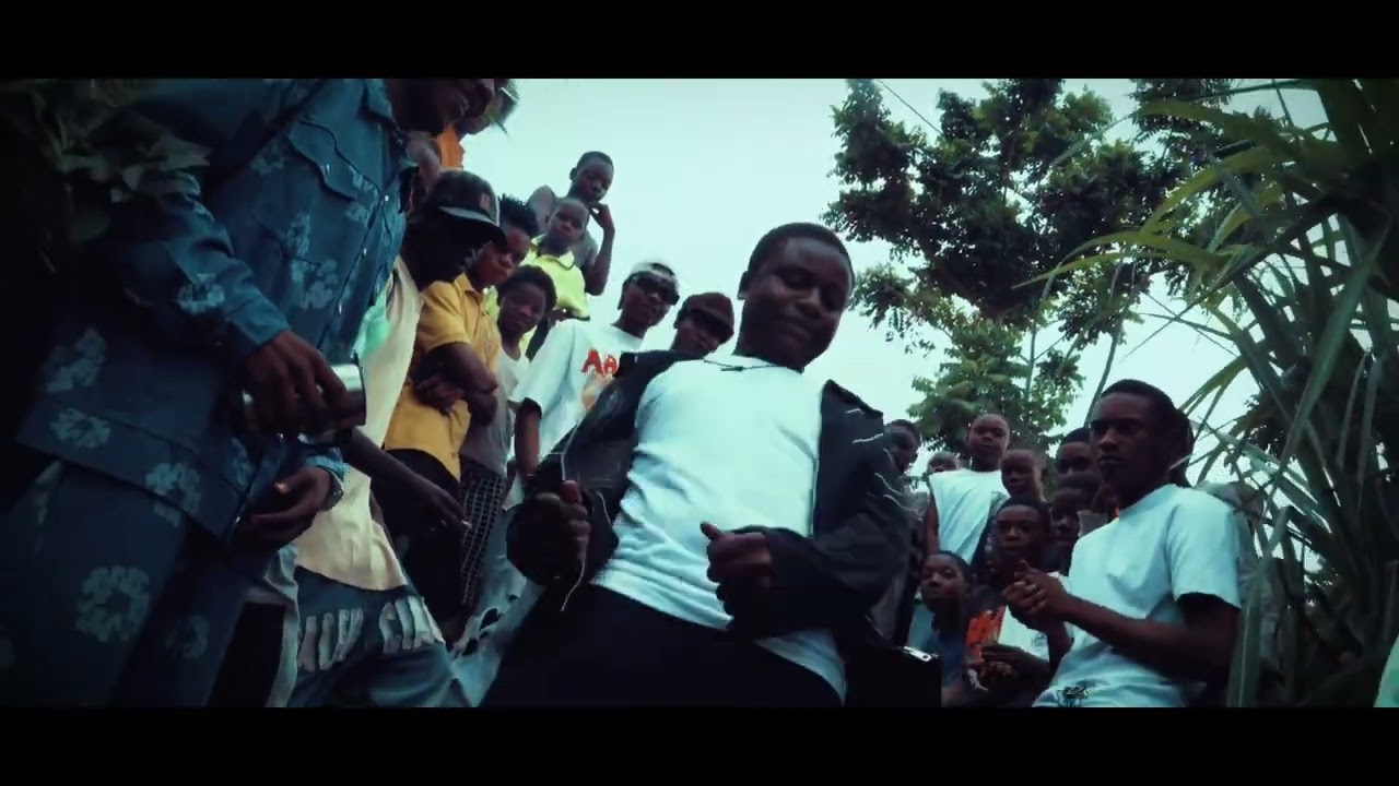 Activa _ Negro Kimpoyila ft Makarabianko