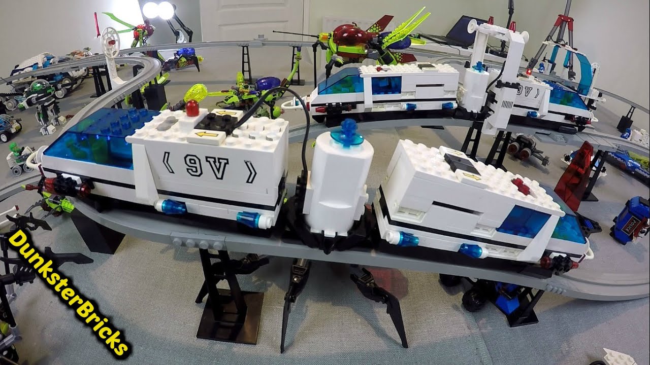 LEGO Space Monorail Track Setup! Featuring Classic Space and Galaxy Squad!