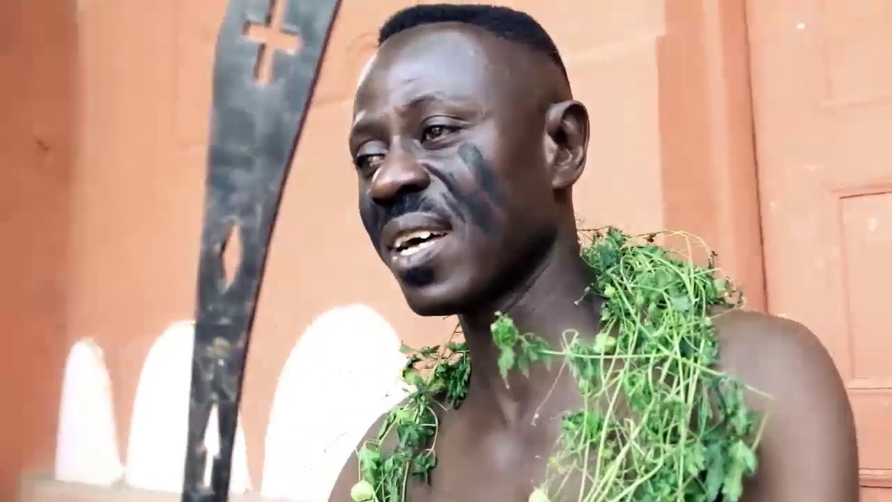 Asante hemaa Oheneba EK