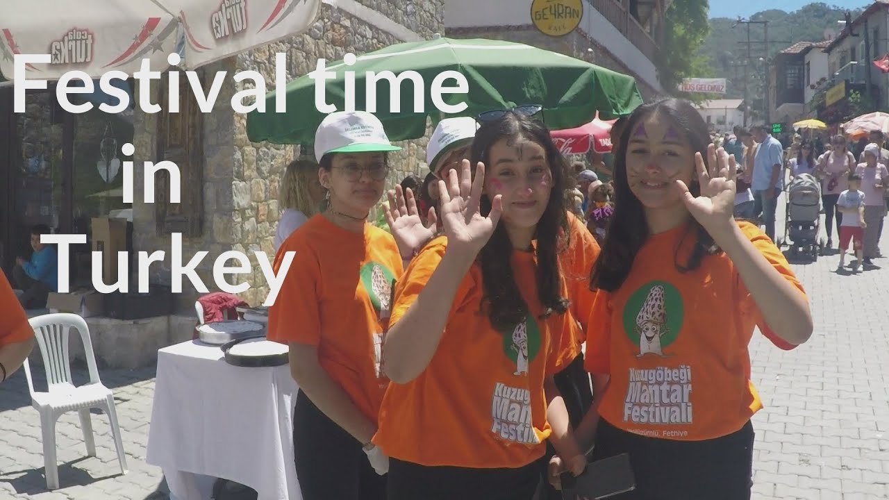 Crazy Festival in a small sleepy town called Yesil Uzumlu.I did not expect that! Summer is here!