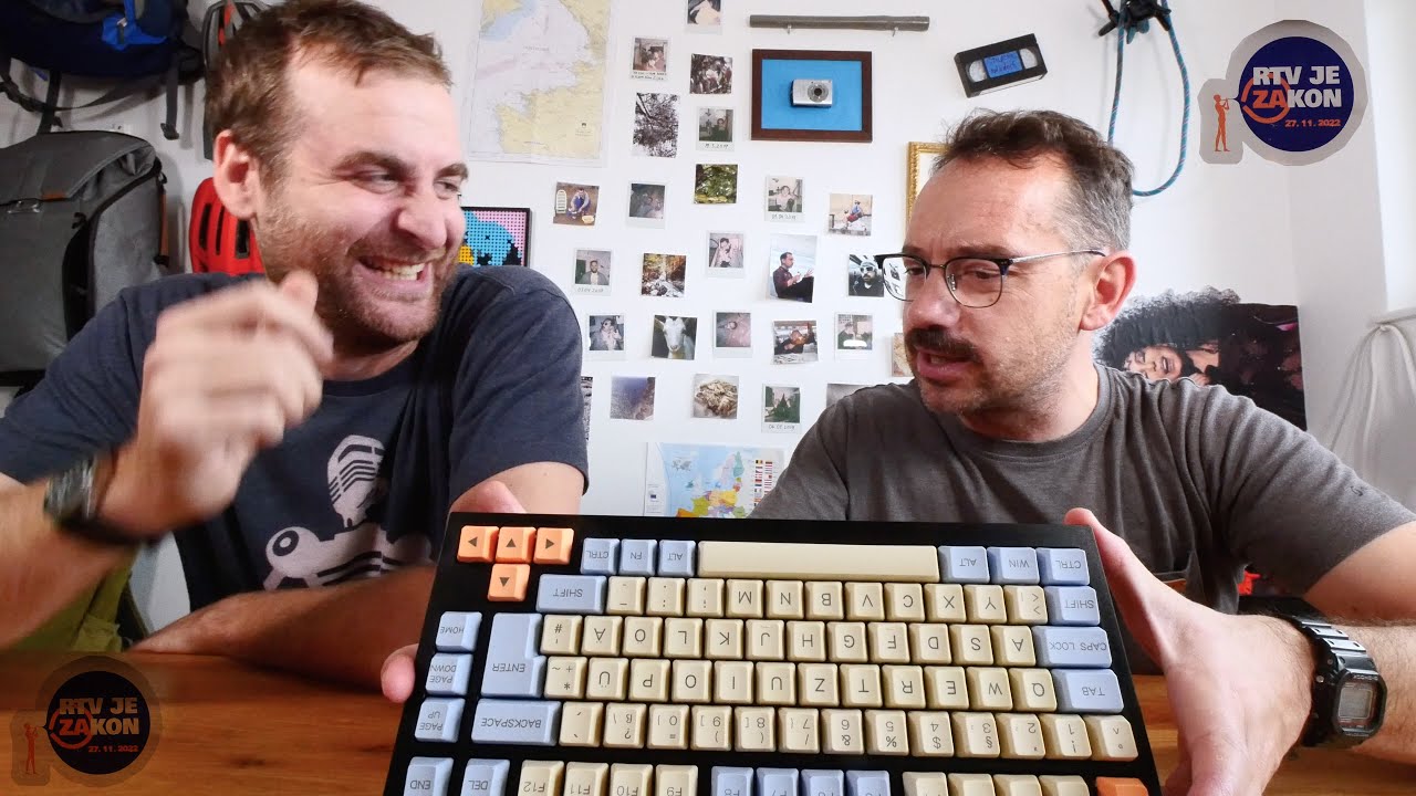 Spet tipkovnica in ZA RTV  [Anže Tomić] | Stvar]