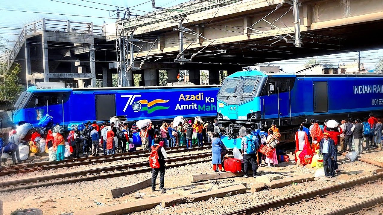 Two WAG-12Bs, Two Rajdhanis, Brave People Crossing Tracks & More at Faridabad New Town
