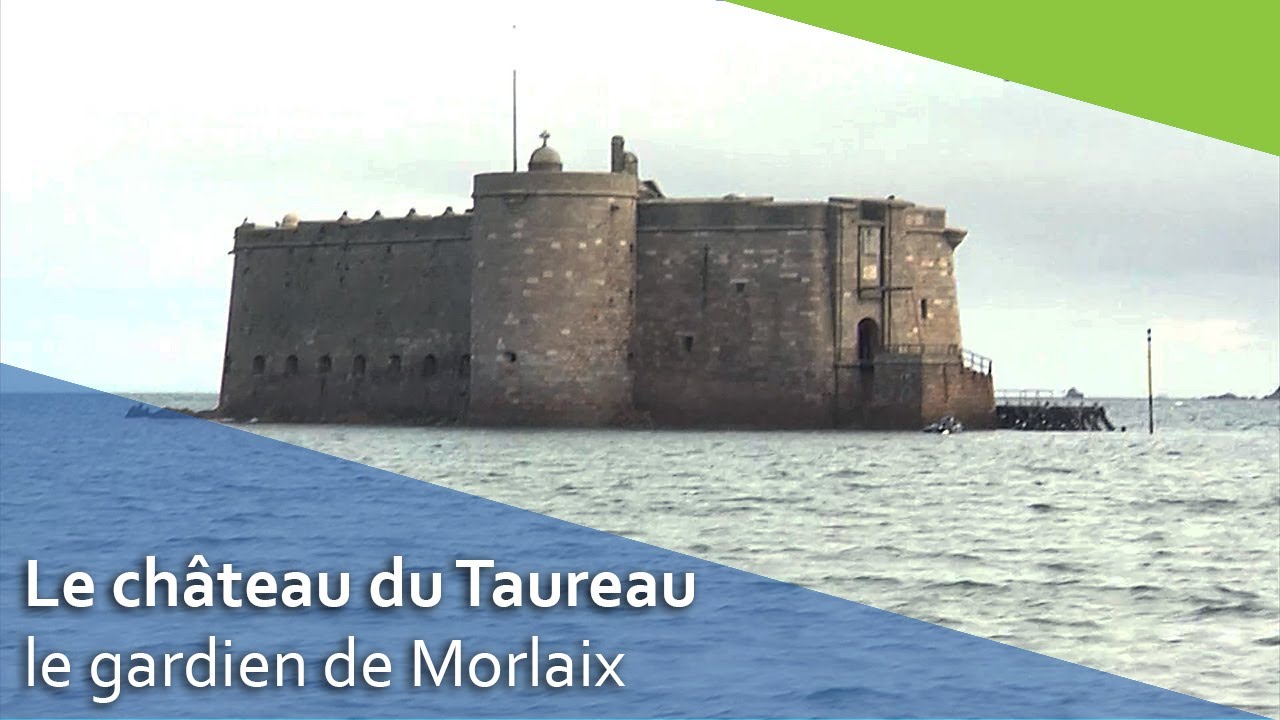 Le château du Taureau en baie de Morlaix
