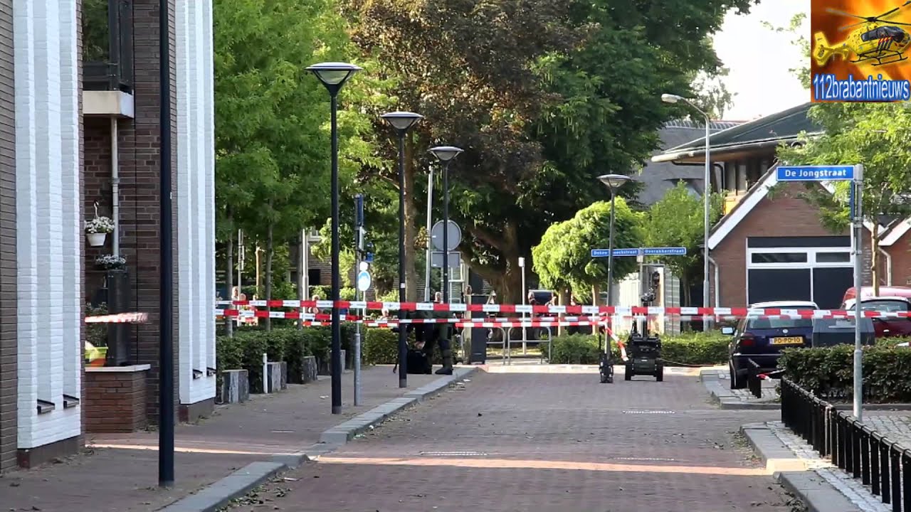 Verdacht pakketje in Veghel ; omgeving afgezet