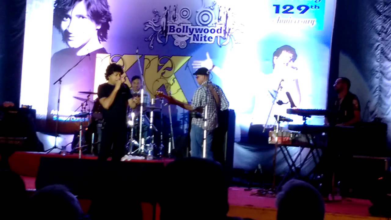 Tu Jo Mila, singer KK performing live for the First Time at Poona Club, 12 September 2015