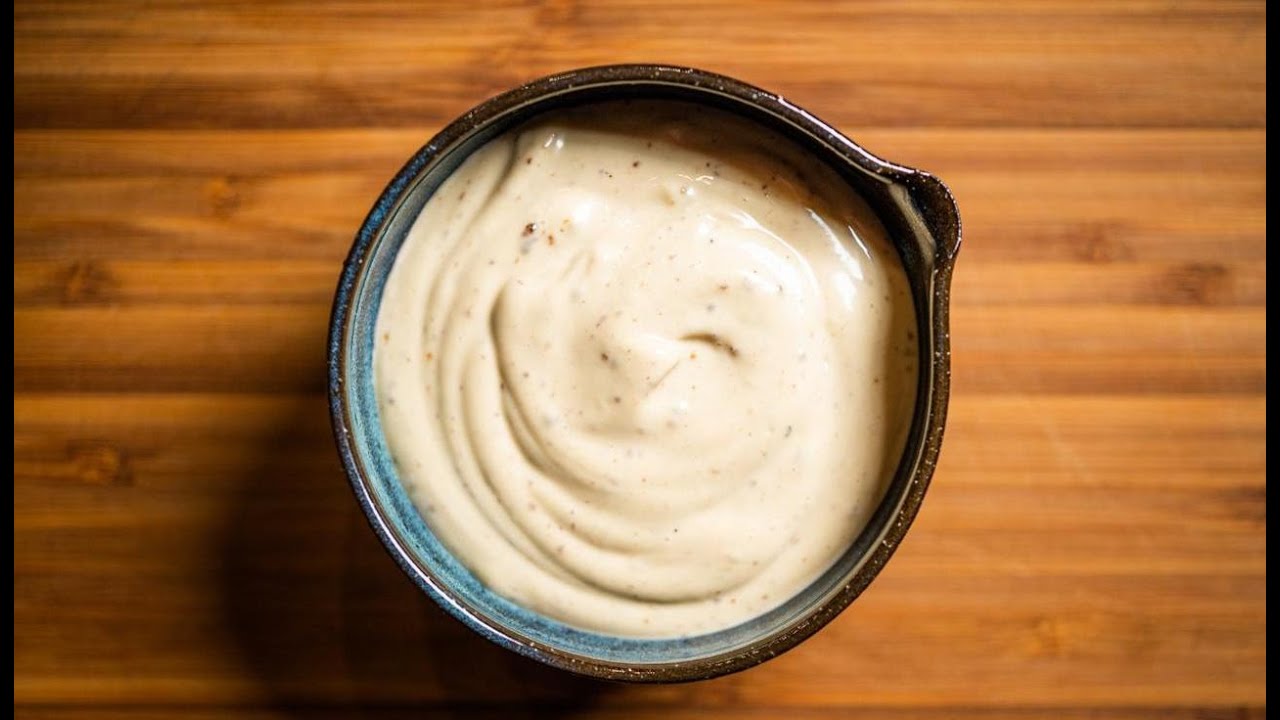 Homemade Mayonnaise Recipe by nocrumbsleft! | How to Make Whole30 + Paleo Mayo (Recipe Included!)