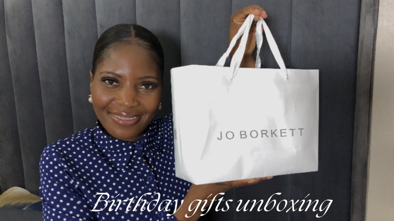 Let’s unbox my Birthday Gift ✨🥳 | #vlog #southafrica #giftunboxing 