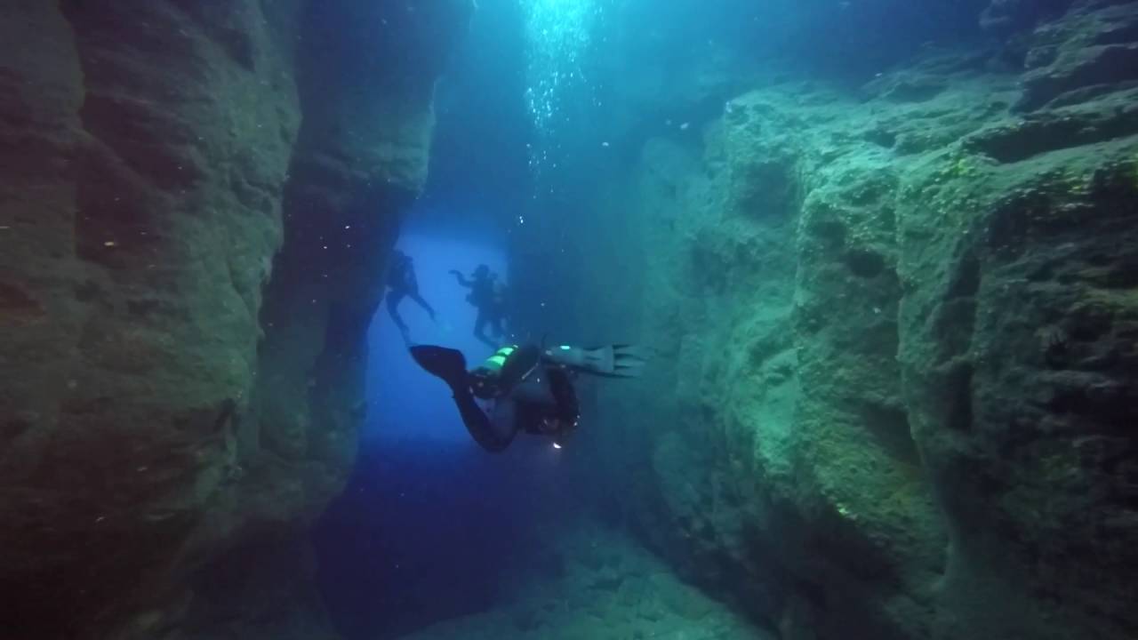 Submarinismo en Tenerife norte,el tubo (Garachico)