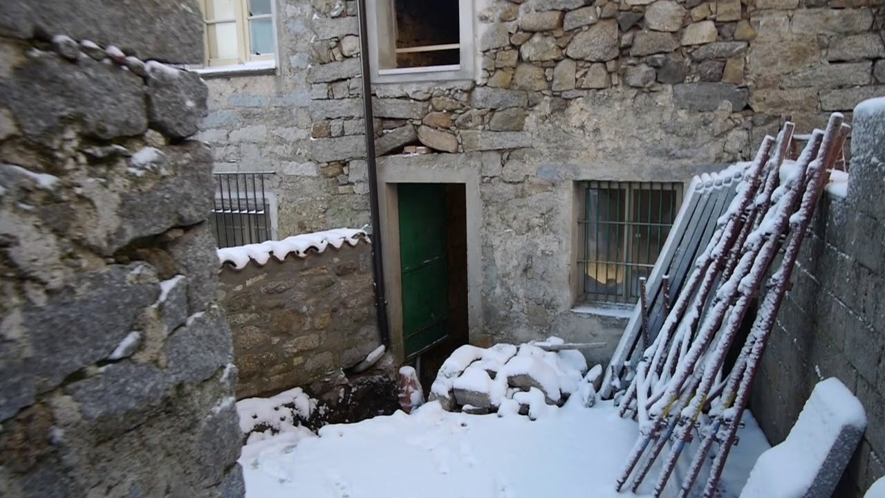 #3 VIDEOTOUR B&B AMKINA IN OLLOLAI 1 EURO HOUSE