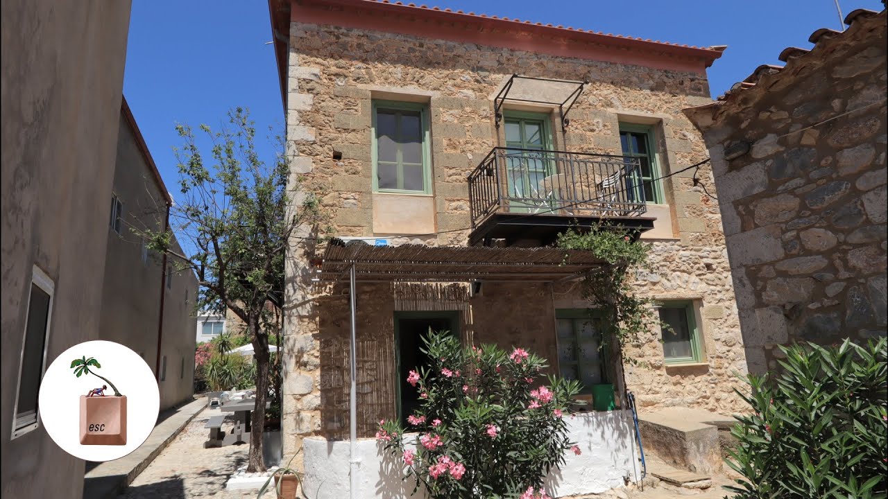 Rare opportunity to acquire a traditional village house in Kardamyli