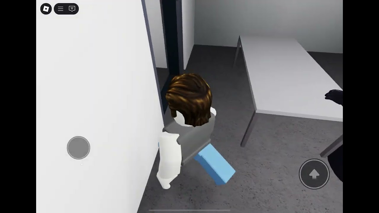 Hi guys, I come back new video on Roblox scp game scary ￼￼