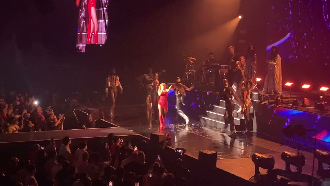 @kylieminogue #tensiontour #chile #santiago 