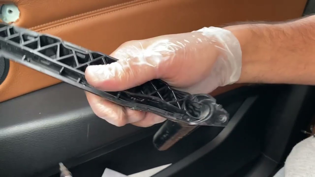 BMW X5 STICKY DOOR HANDLE REMOVAL AND INSTALL AFTER CLEANING