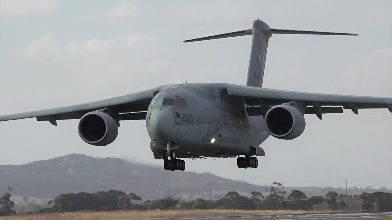 Kawasaki C-2 debuts at Avalon Airshow