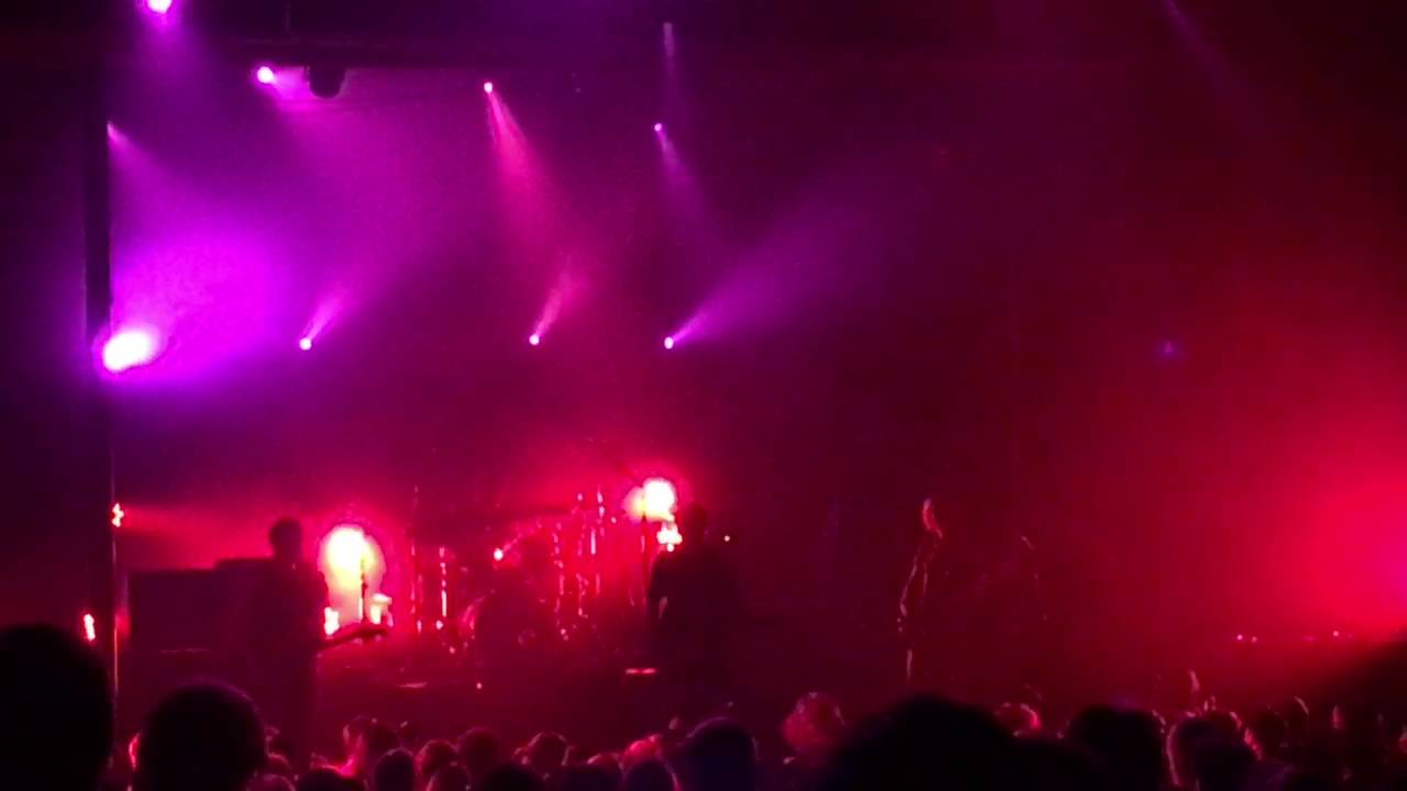 Broncho 'I Know You' 'Jenny Loves Jenae' Live @ Beach Goth 10/23/16