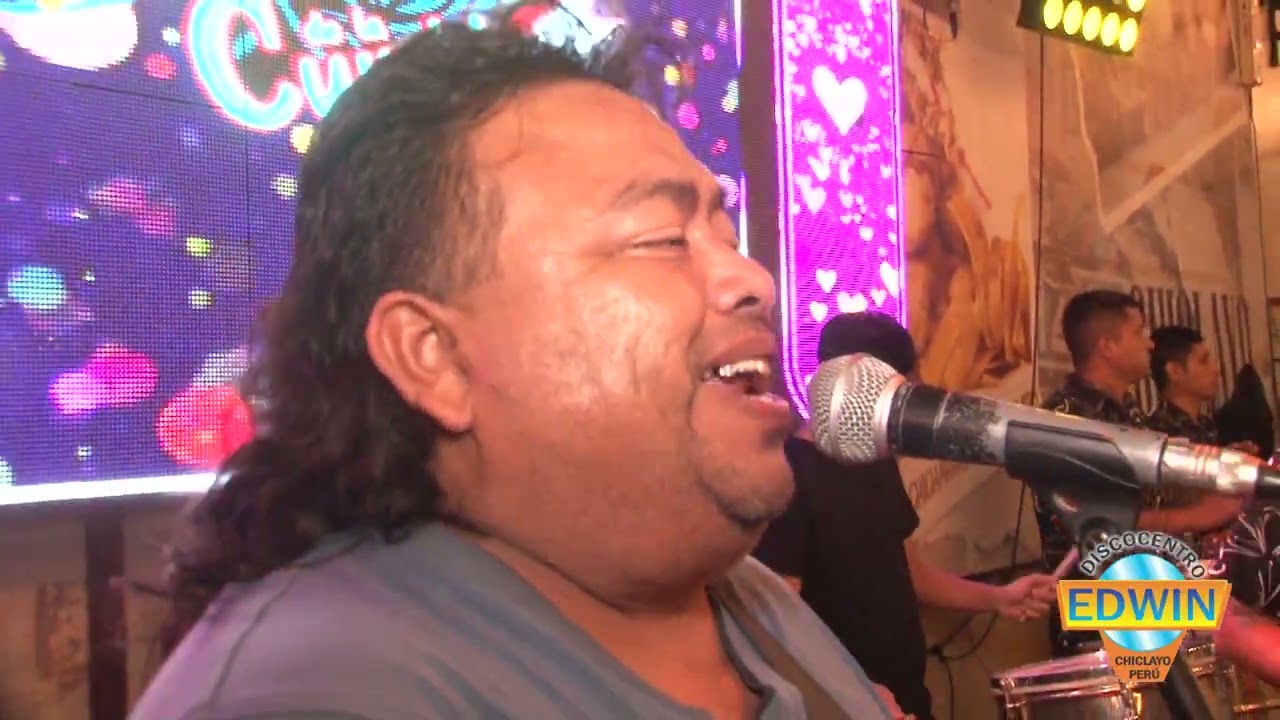 JORGE ESQUIVES Y ORQUESTA - MORENA - SOLA  - MIX HOMENAJE  ( LA ESQUINA ) CHICLAYO