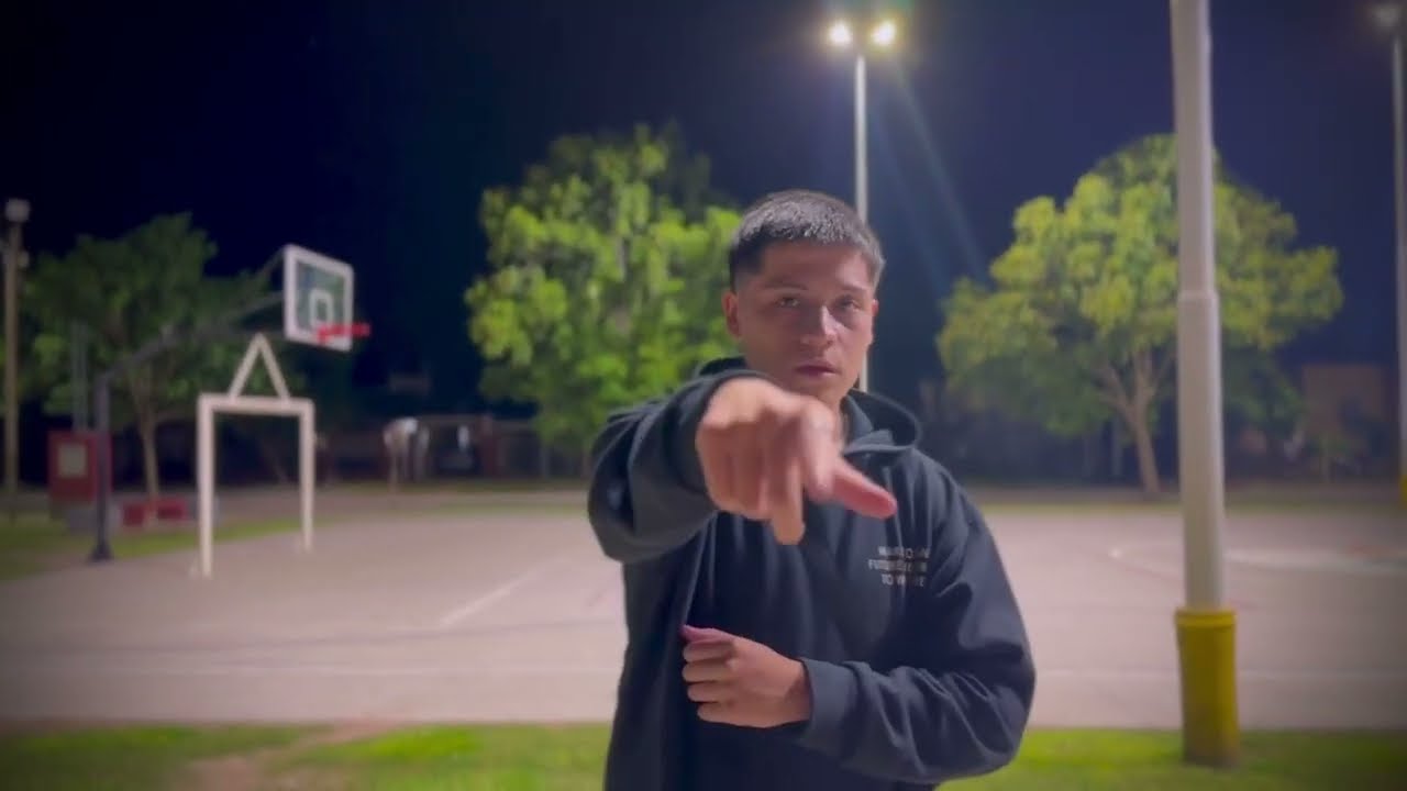 TIBA LK - ES TARDE (Visualizer)