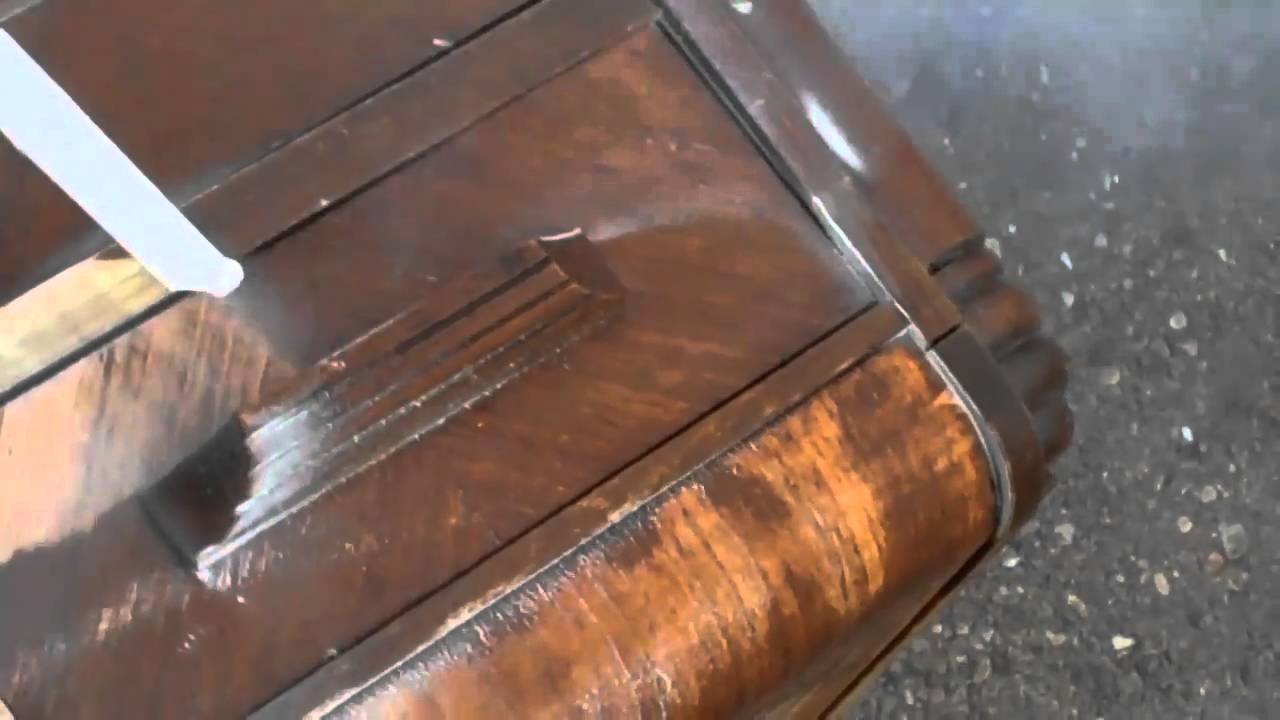 Furniture Stripping with Dry Ice Blasting