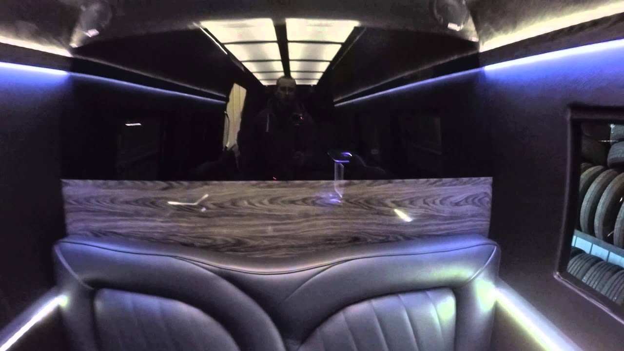 2016 3500 Mercedes Sprinter Limo