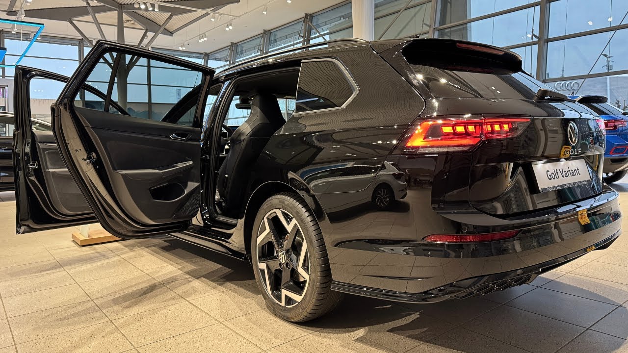 2025 Volkswagen Golf Variant R-Line - Interior and Exterior Details