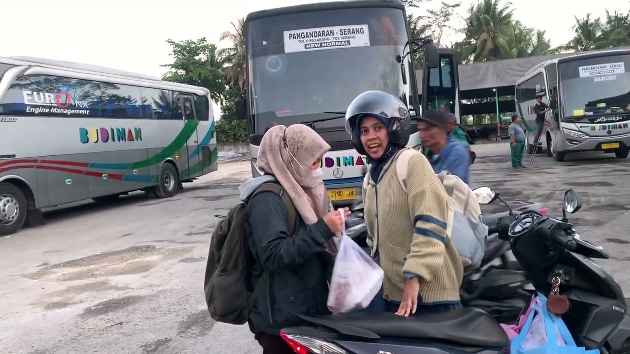 BUS BUDIMAN LINE SORE DARI POOL PANGANDARAN