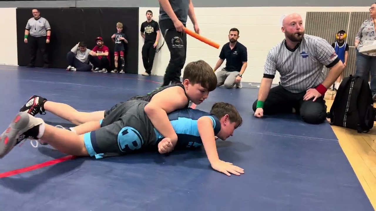 Easton Quinn Wins 1st match at Ridgeland Qualifier 10U 100lbs 