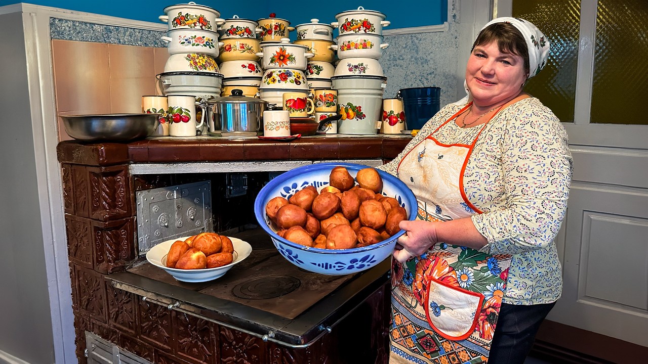 Peaceful Mountain Living: The Joyful Life of a Village Couple