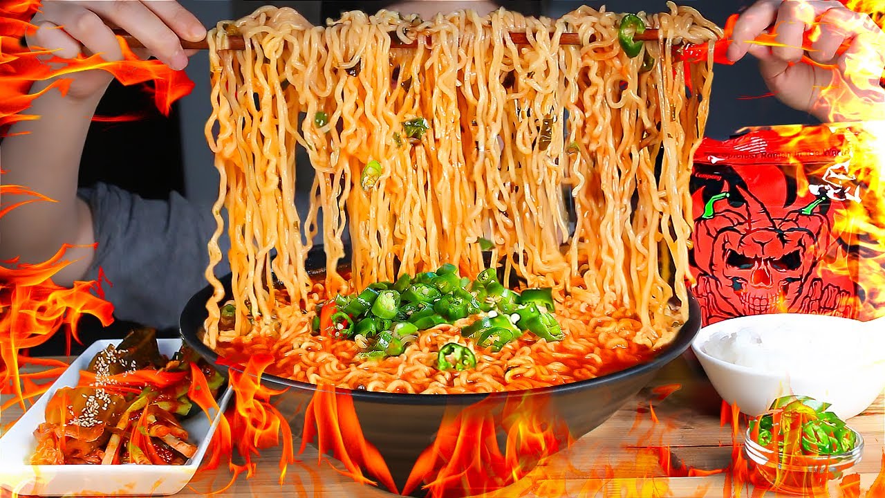 ASMR Самая острая лапша рамэн в мире X3 14,444SHU 🔥 Лапша дьявола ☠️ MUKBANG