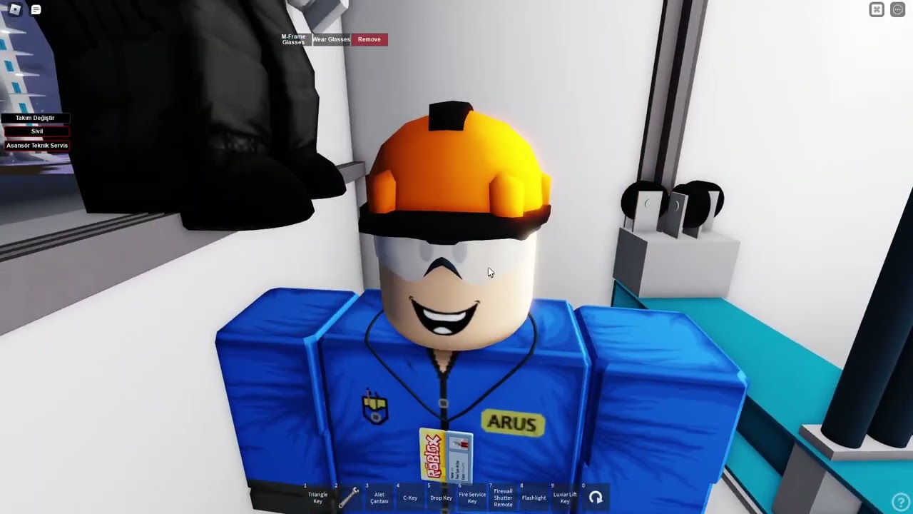 ROBLOX ASANSÖR OYUNUMUZDA ASANSÖR DÜŞTÜ!