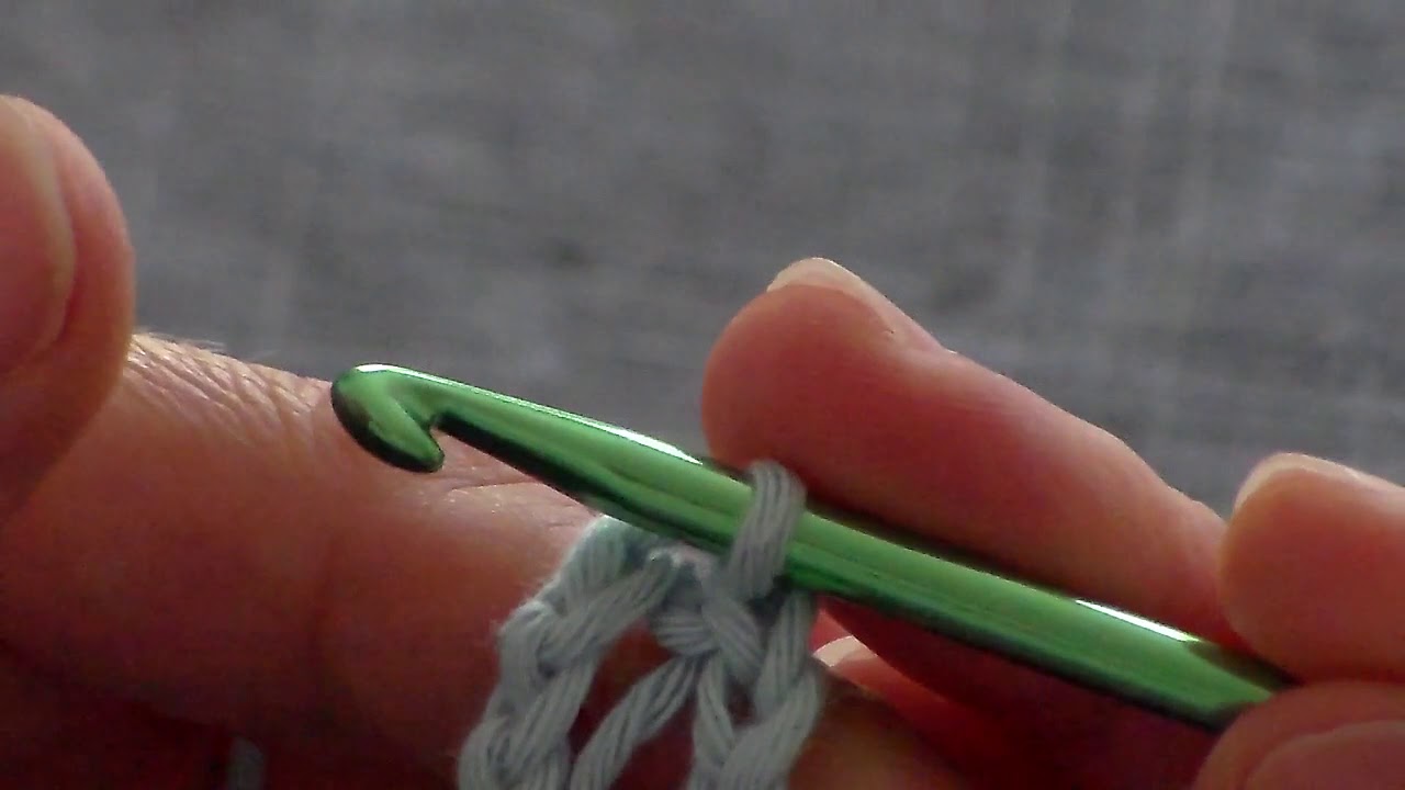 Cours de Crochet - point de base - la maille coul&eacute;e