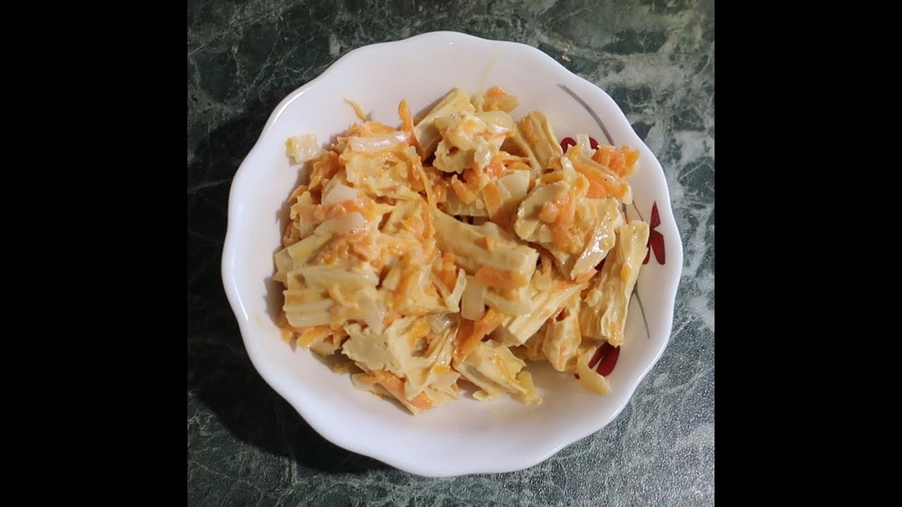 Салат из спаржи с морковью