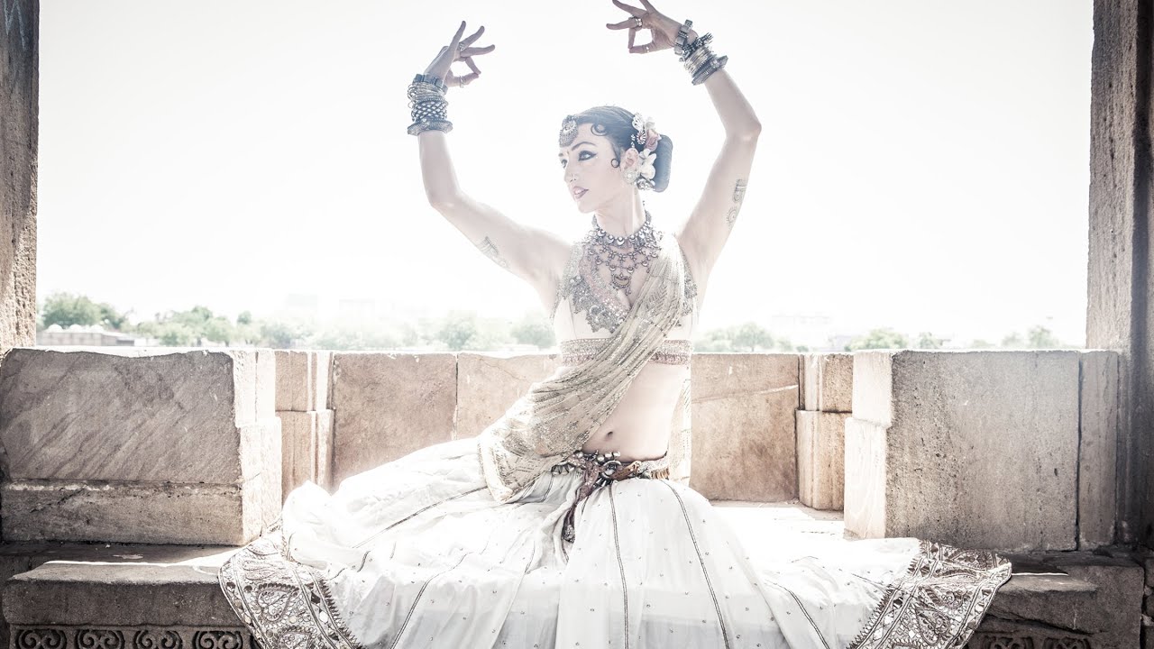 Colleena Shakti : Trailer for New Online Dance Classes on Datura Online